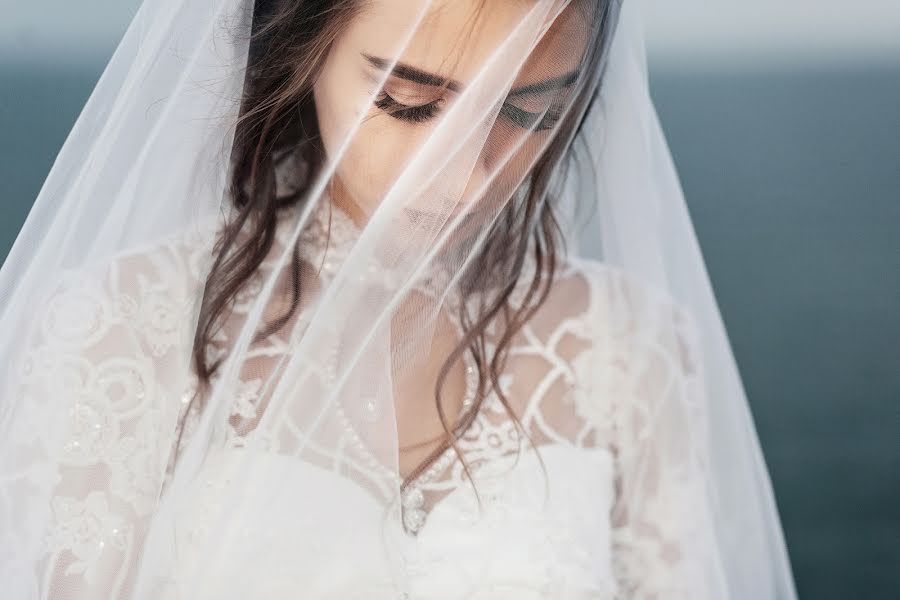 Wedding photographer Roman Serov (serovs). Photo of 20 March 2019