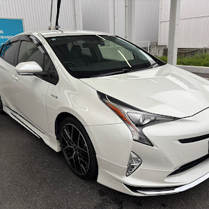 プリウス ZVW50