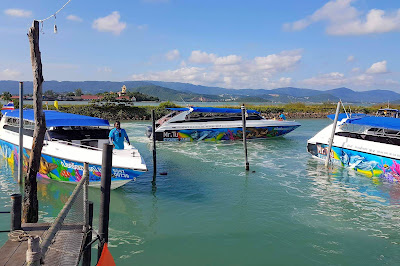 Depart by speed boat from Bang Rak Pier on Samui