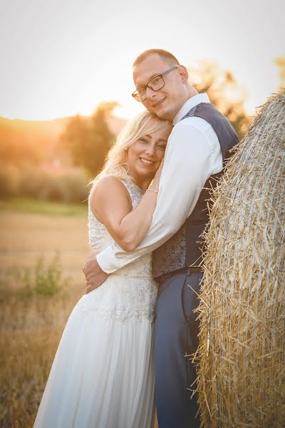 Photographe de mariage Áron Stemler (mangofoto). Photo du 16 octobre 2021