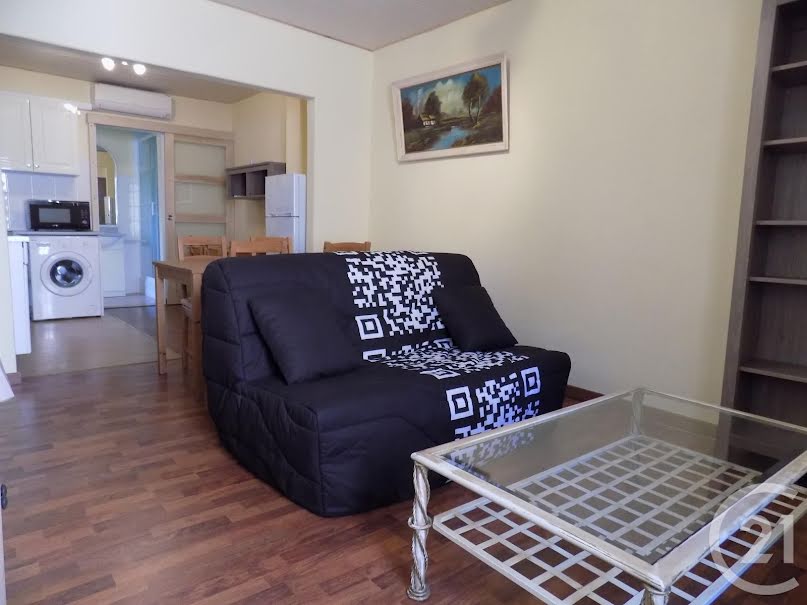 Location meublée appartement 3 pièces 50.41 m² à Bagnols-sur-ceze (30200), 480 €