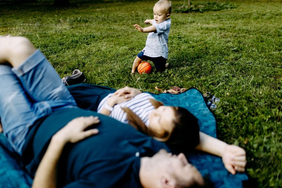 Svatební fotograf Alisa Leshkova (photorose). Fotografie z 3.listopadu 2021