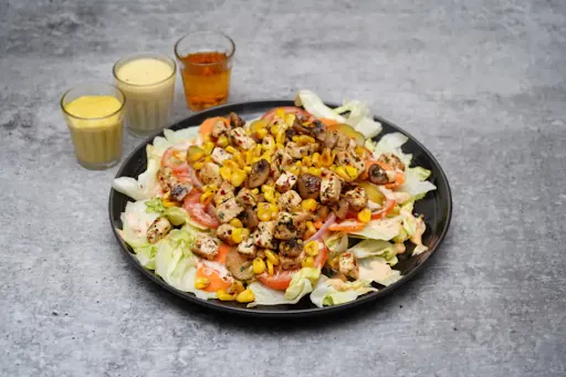 Barn Paneer, Mushroom And Corn Salad