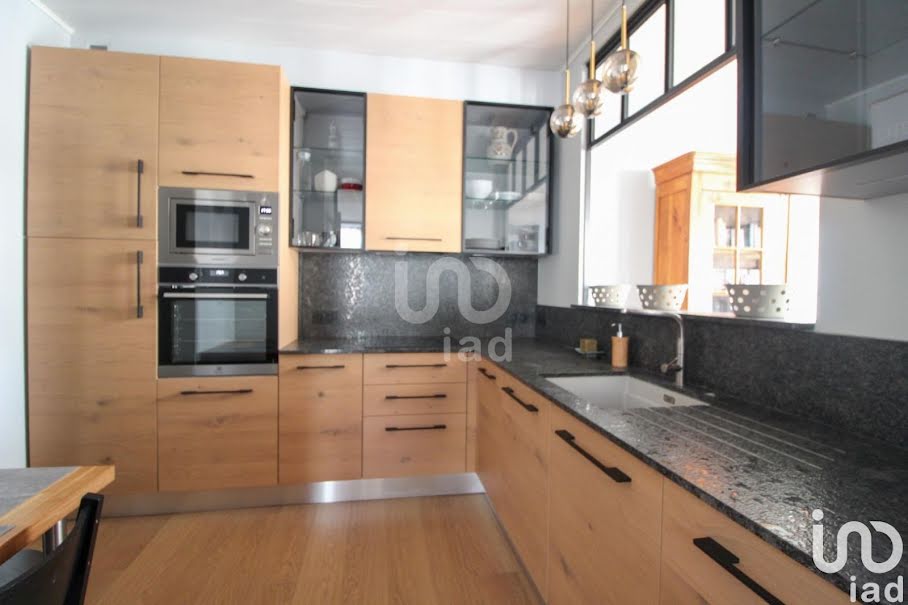 Vente appartement 3 pièces 95 m² à Saint-Affrique (12400), 160 000 €