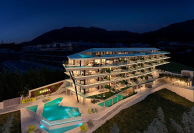 Apartment with terrace and pool 9