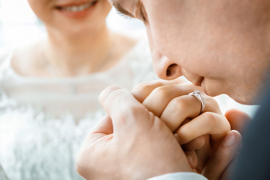 Fotografo di matrimoni Anton Kozyr (antonkozyr). Foto del 3 ottobre 2023