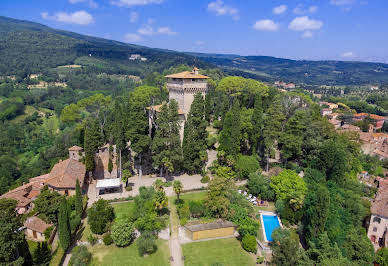 Villa avec piscine et jardin 10