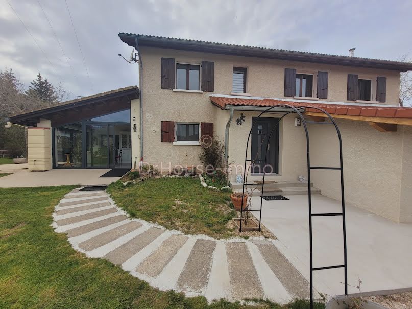 Vente maison 11 pièces 215 m² à Vassieux-en-Vercors (26420), 570 000 €