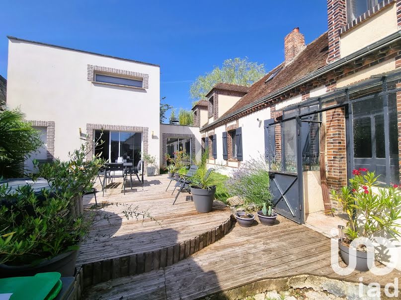 Vente maison 7 pièces 166 m² à Saint cheron des champs (28170), 265 000 €