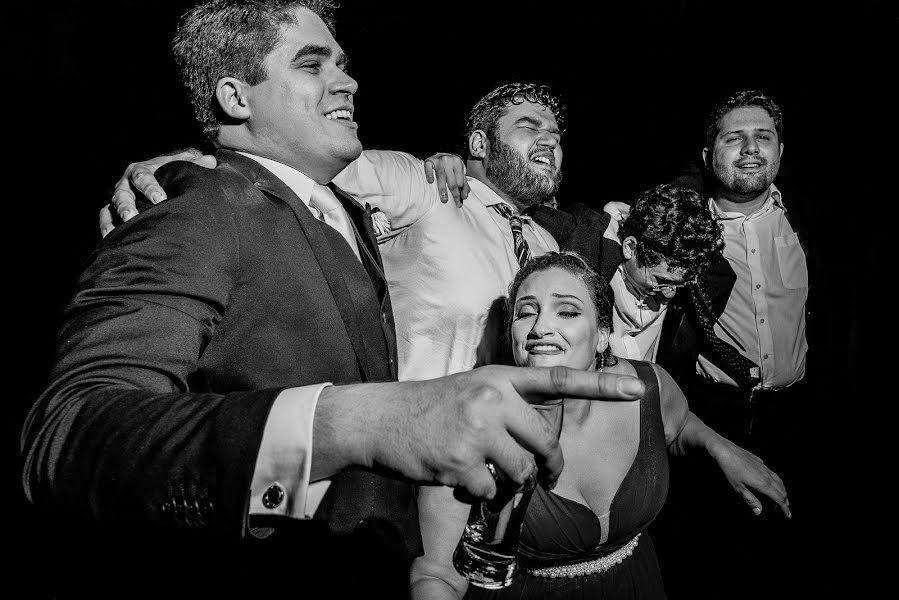 Fotógrafo de casamento Rodrigo Gomez (rodrigogomezz). Foto de 13 de setembro 2018