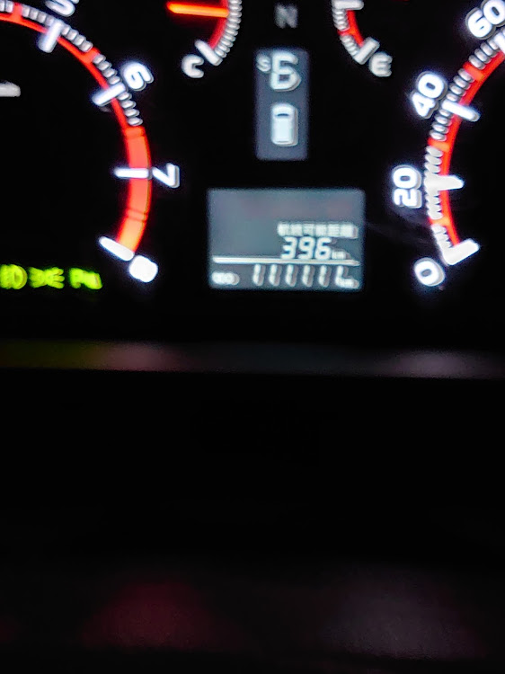 ヴェルファイアのキリ番ゲット・111111km・エンジン快調！に関するカスタム事例の投稿画像1枚目