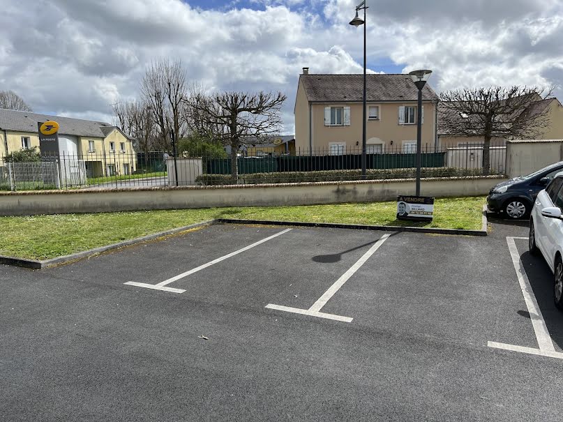 Vente parking   à Coulommiers (77120), 11 000 €