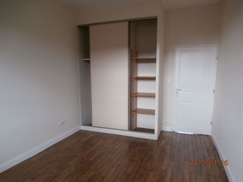 Location  appartement 2 pièces 58 m² à Terrasson-Lavilledieu (24120), 510 €