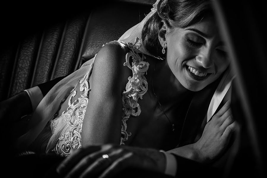 Wedding photographer Florin Kiritescu (kiritescu). Photo of 15 October 2014