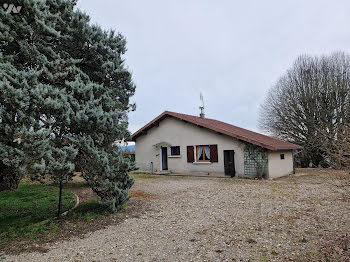 maison à Faverges-de-la-Tour (38)