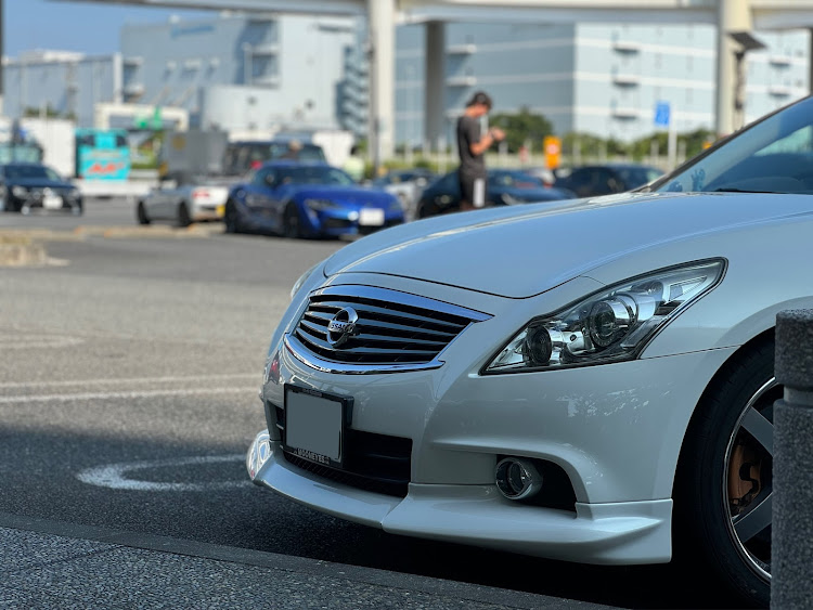 スカイラインのv36・暑い、、暑いぞおおお！！・大黒PAに関するカスタム事例の投稿画像2枚目