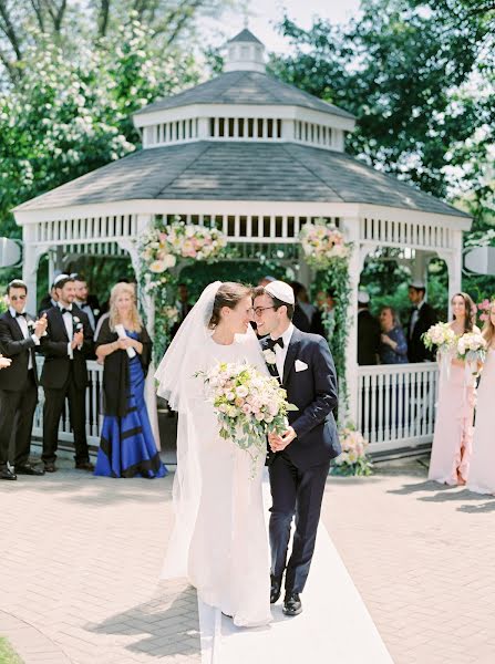 Fotografo di matrimoni Justine Carey (justinecarey). Foto del 9 maggio 2019