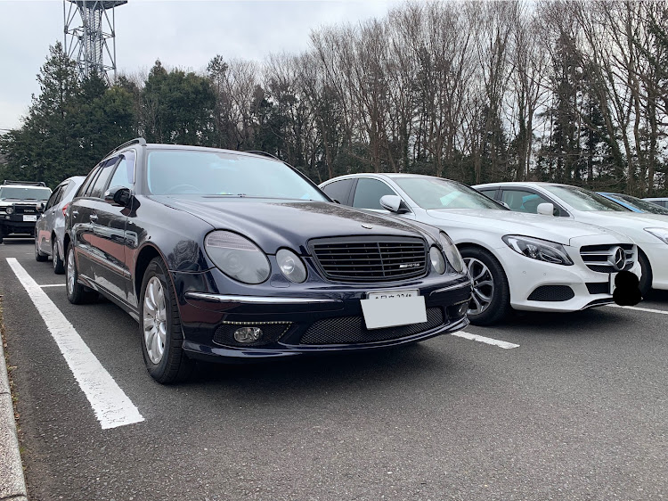 Eクラス ステーションワゴンのラウンドに関するカスタム事例の投稿画像1枚目