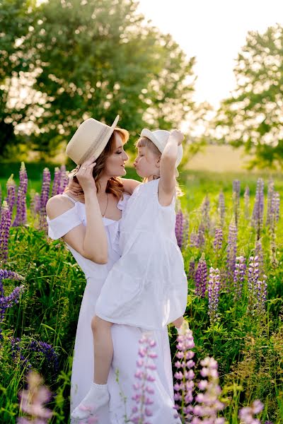 Wedding photographer Marina Strizhak (stryzhak). Photo of 10 April 2022