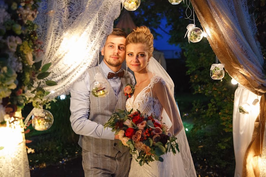結婚式の写真家Aleksandr Lesovskiy (lesovski)。2018 8月29日の写真
