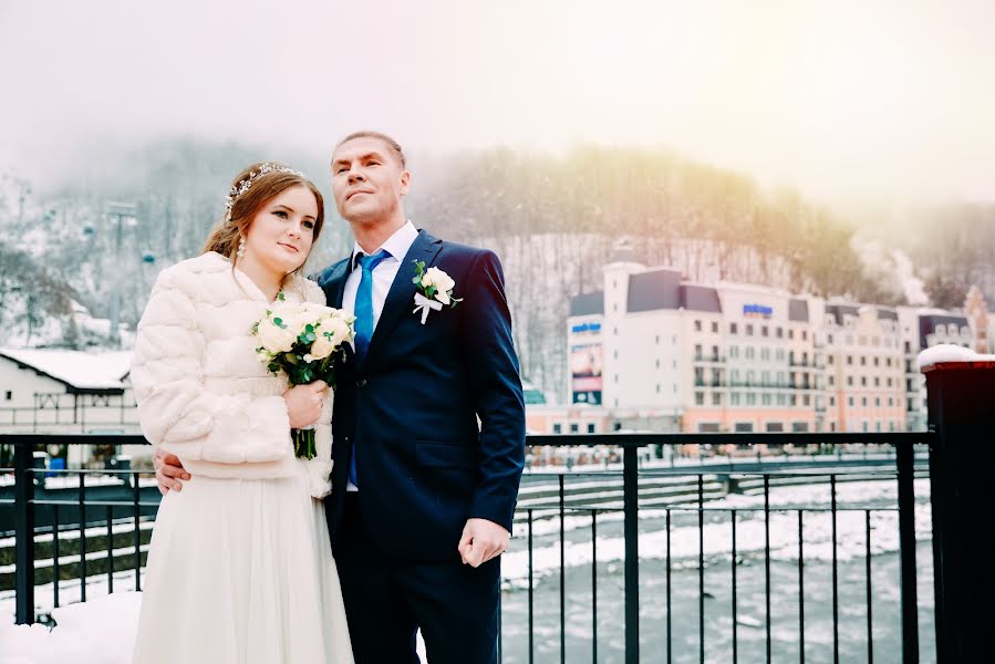 Fotógrafo de casamento Olga Shadrina (akinelka). Foto de 3 de fevereiro 2018