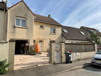 maison à Saint-Cyr-l'Ecole (78)