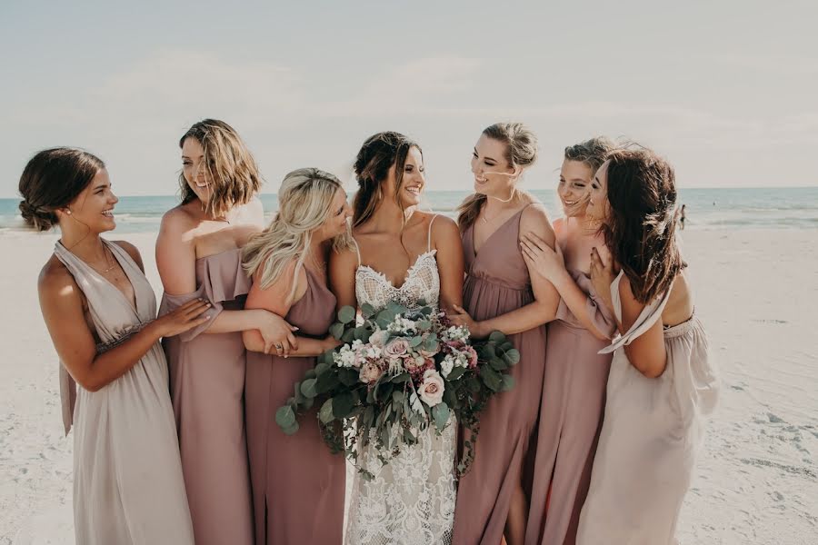 Wedding photographer Meg Mcgee (megmcgee). Photo of 9 September 2019