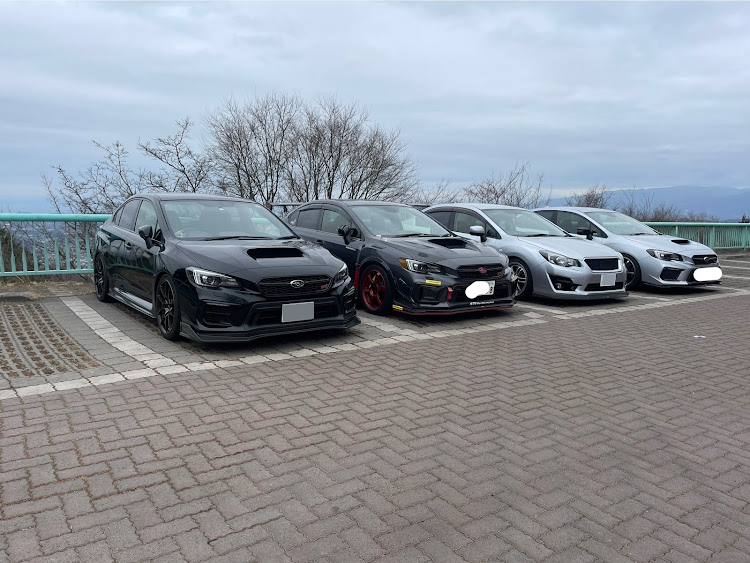 WRX STIの愛車の好きな角度・WRX STI VAB・メンラープチツー・皆さんいつもいいねとコメントありがとうございます🙇・峠ステッカーに関するカスタム事例の投稿画像4枚目