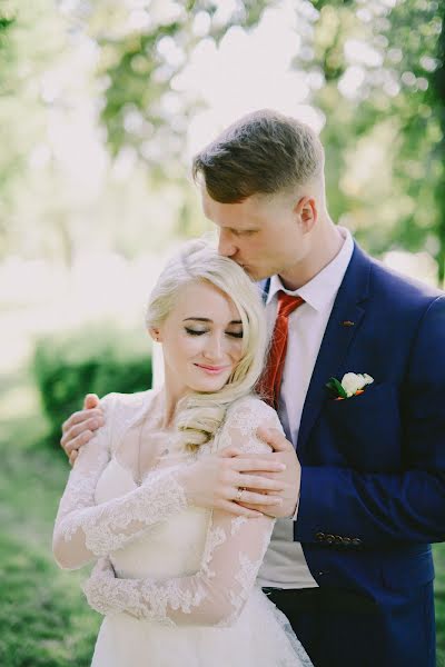 Wedding photographer Valeriya Solomatova (valeri19). Photo of 27 July 2017