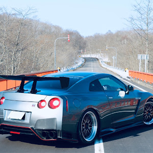 NISSAN GT-R R35