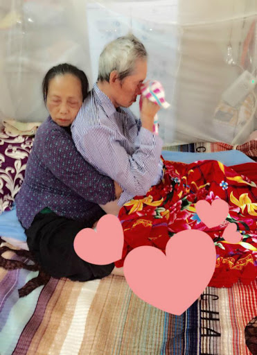 Chỉ cần ông sống, vất vả thế nào tôi cũng chịu được.