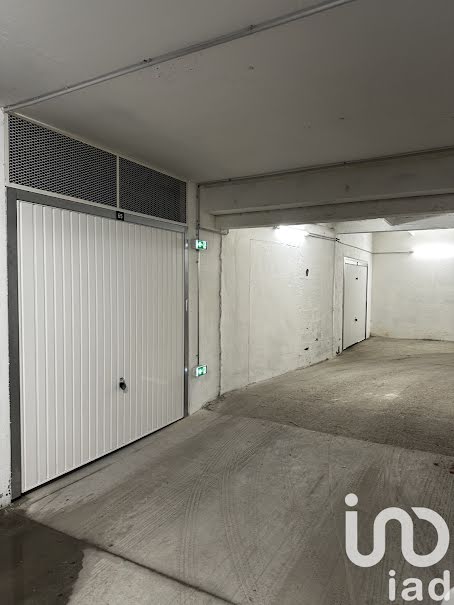 Vente parking  23 m² à Choisy-le-Roi (94600), 23 000 €