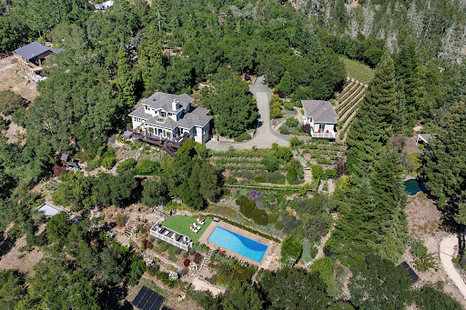 House with pool 1