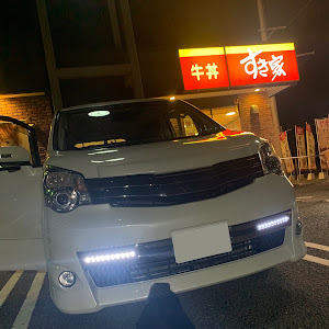 ノア ZRR70W