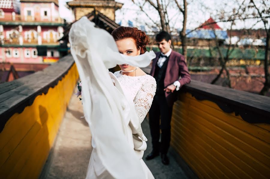 婚礼摄影师Aleksandr Smelov（merilla）。2017 4月24日的照片
