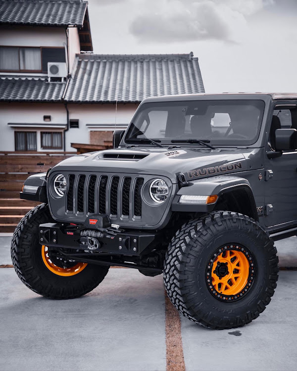 ラングラーアンリミテッドのルビコン392・ラングラールビコン392・rubicon392・ジープラングラールビコン392・v8HEMIに関するカスタム事例の投稿画像1枚目