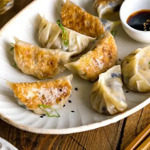 Spiced Chicken Gyoza (6 Pcs)