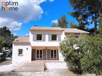 maison à Lourmarin (84)