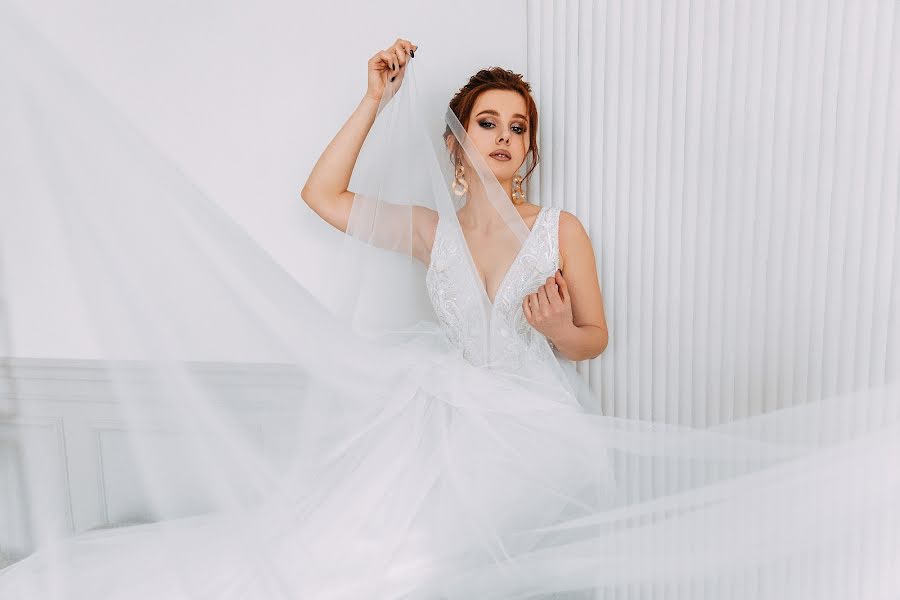 Wedding photographer Elena Tolubeeva (itzy). Photo of 11 March 2022