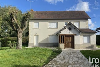 maison à Crèvecoeur-le-Grand (60)