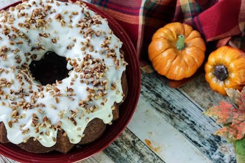 Pumpkin Bundt With Cheesecake Pecan Filling