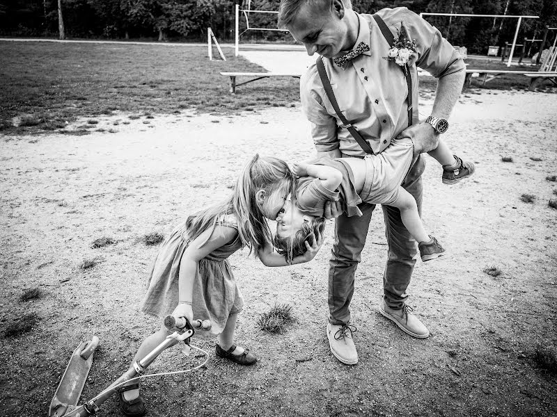 Bröllopsfotograf Zbyněk Novotný (zbyneknovotny). Foto av 15 juni 2023