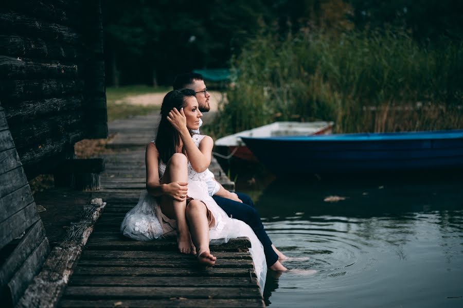 Fotografo di matrimoni Piotr Kochanowski (kotofoto). Foto del 30 ottobre 2020