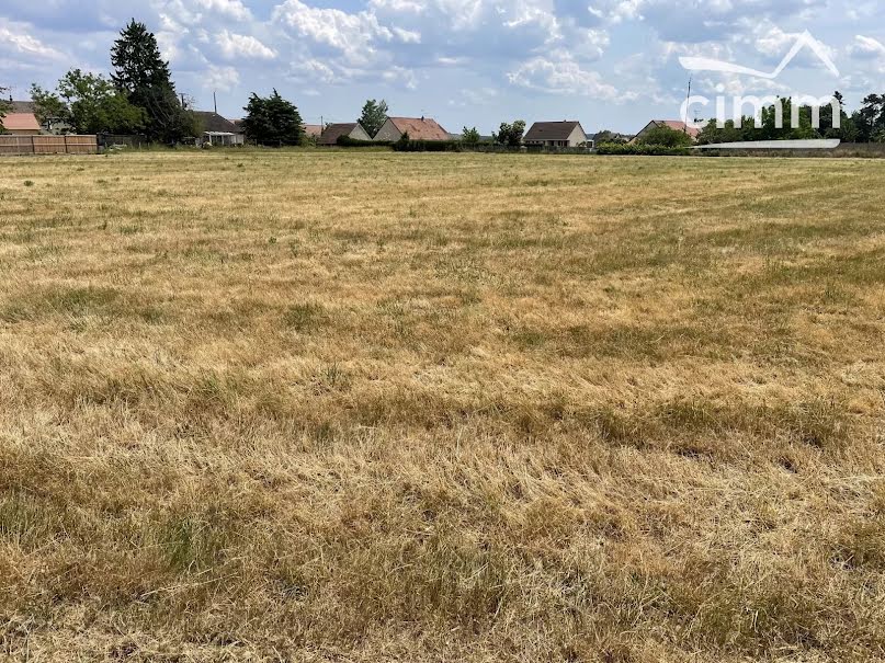 Vente terrain à batir  773 m² à Souvigny (03210), 21 000 €