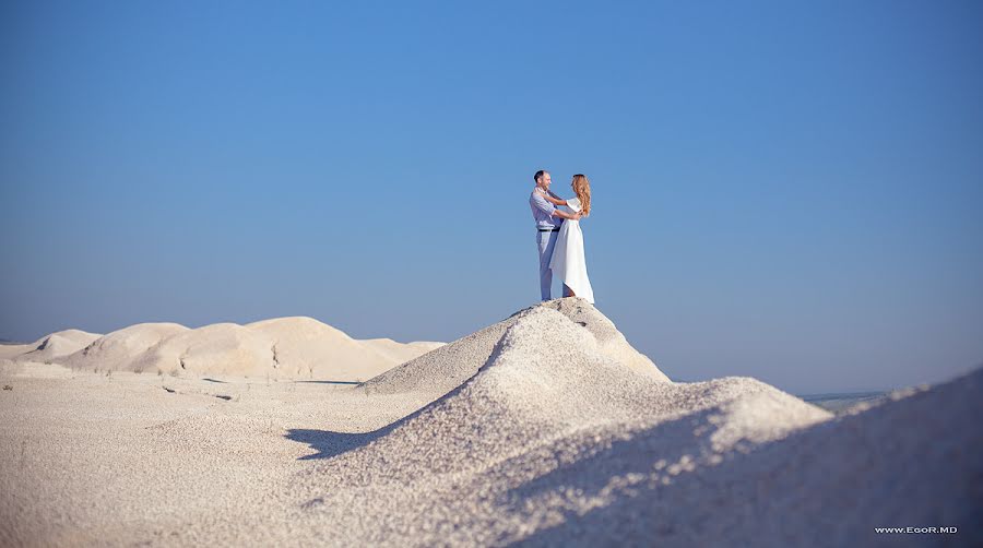 Fotógrafo de casamento Egor Tetyushev (egortetiushev). Foto de 25 de novembro 2016