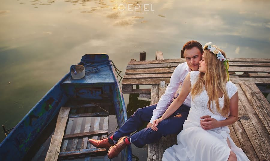 Wedding photographer Grzegorz Ciepiel (ciepiel). Photo of 26 April 2017