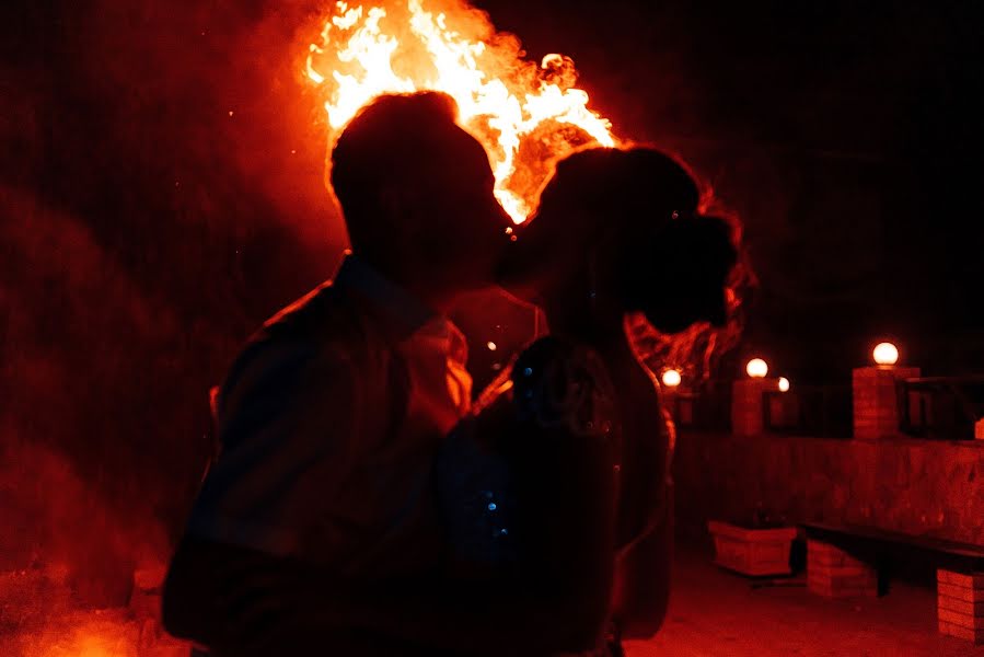 Fotógrafo de bodas Vladimir Mikhaylovskiy (vvmich). Foto del 17 de septiembre 2019