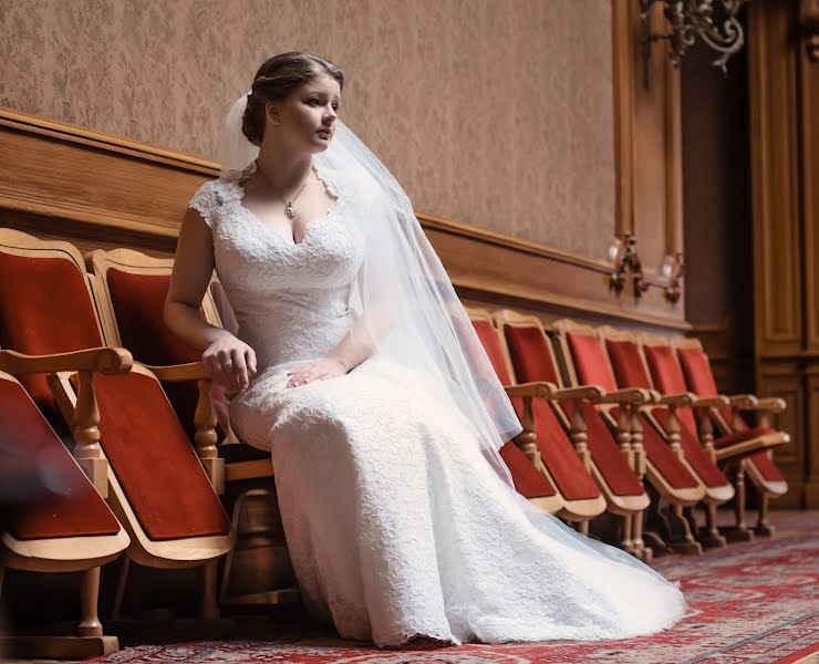 Wedding photographer Olga Kuzik (olakuzyk). Photo of 11 April 2014