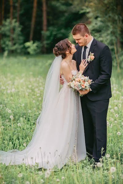 Fotógrafo de bodas Natalya Khrestina (zuhra2013). Foto del 18 de junio 2019