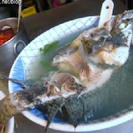 以馬內利鮮魚湯